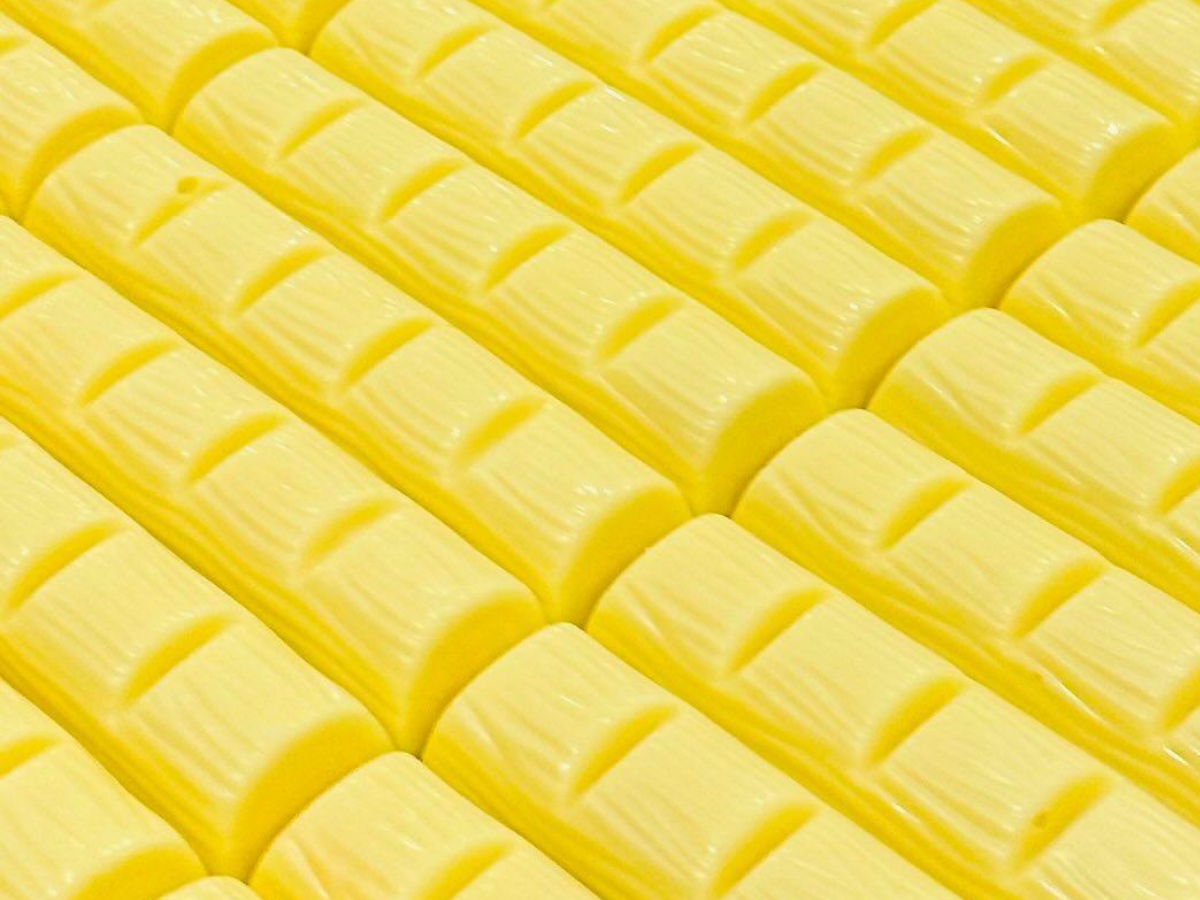 Pineapple & coconut bar