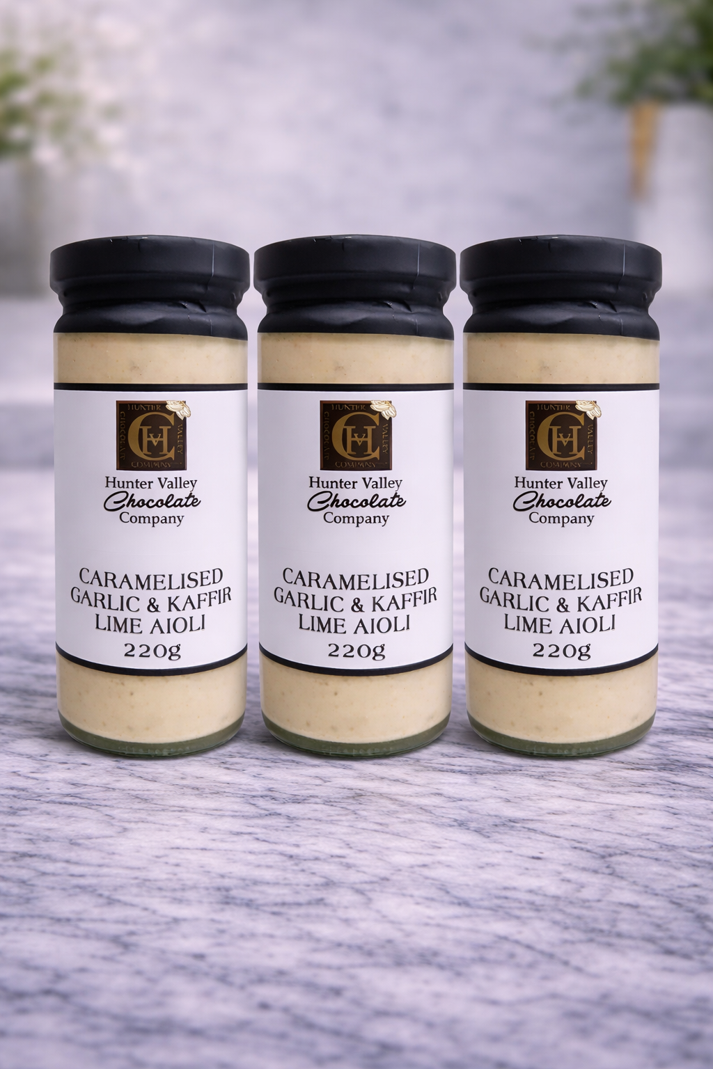 Caramelised garlic & kaffir lime aioli